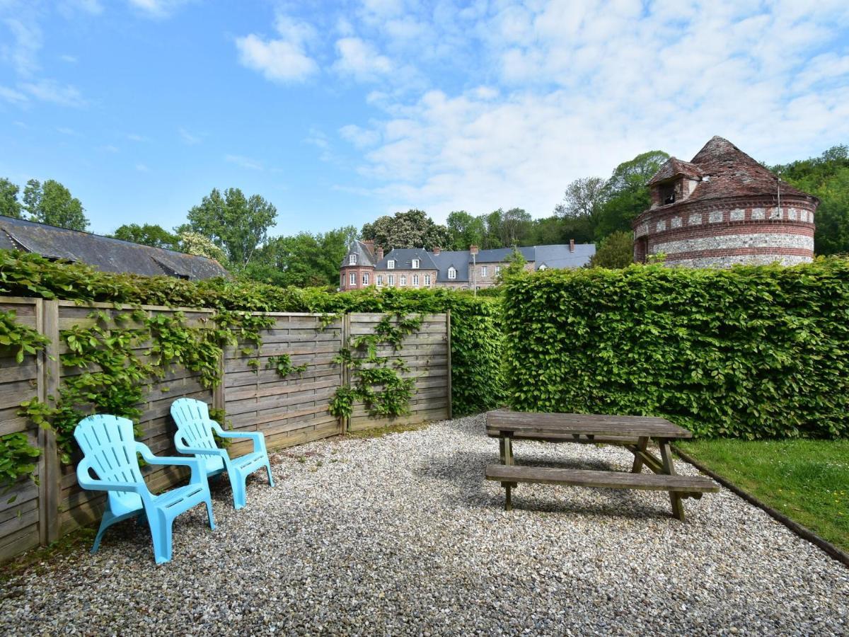 Classic Cottage In Le Bourg-Dun With Garden المظهر الخارجي الصورة